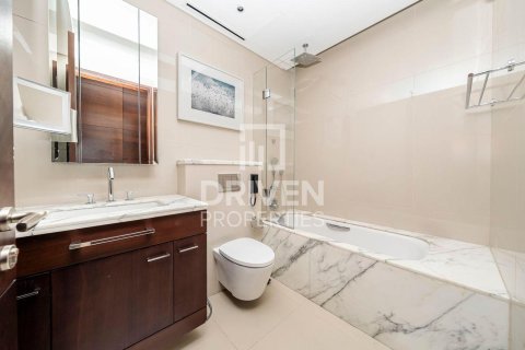 Apartment in The Address Sky View Towers, Downtown Dubai (Downtown Burj Dubai), Dubai 1 bedroom, 107.49 sq.m. № 126643 - photo 11