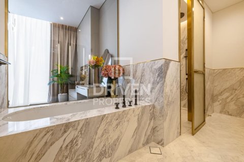 Apartment in Business Bay, Dubai 2 bedrooms, 196.3 sq.m. № 126650 - photo 19