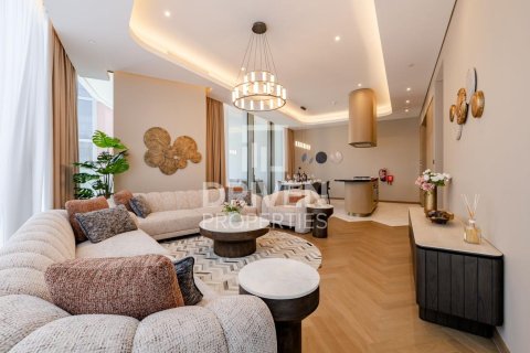 Apartment in Business Bay, Dubai 2 bedrooms, 196.3 sq.m. № 126650