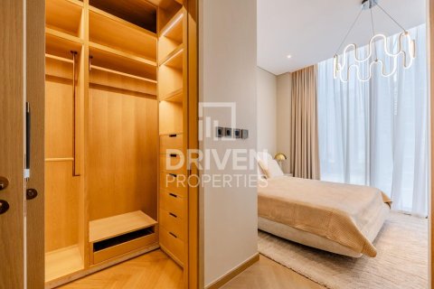 Apartment in Business Bay, Dubai 2 bedrooms, 196.3 sq.m. № 126650 - photo 17