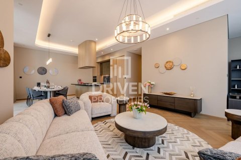 Apartment in Business Bay, Dubai 2 bedrooms, 196.3 sq.m. № 126650 - photo 2