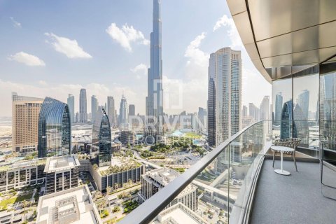 Apartment in The Address Sky View Towers, Downtown Dubai (Downtown Burj Dubai), Dubai 3 bedrooms, 187.76 sq.m. № 126639 - photo 1