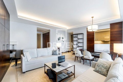 Apartment in The Address Sky View Towers, Downtown Dubai (Downtown Burj Dubai), Dubai 3 bedrooms, 187.76 sq.m. № 126639 - photo 2