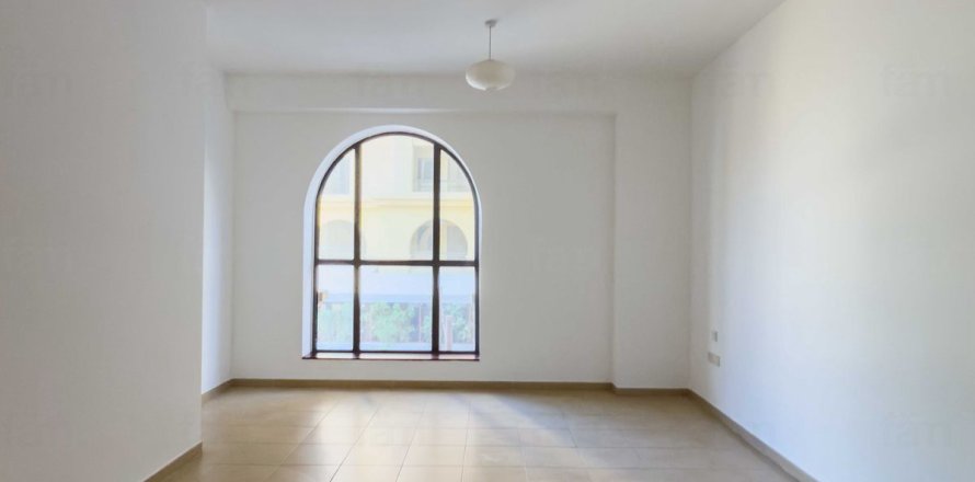 Apartment in Dubai 3 bedrooms, 176.8 sq.m. № 91840