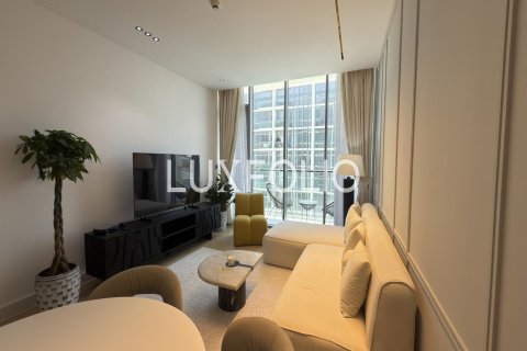 Apartamento en Mohammed Bin Rashid City, Dubai, 1 dormitorio, 71 m², № 45807 - foto 1