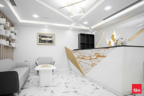 Office in Dubai 305 sq.m. № 109229