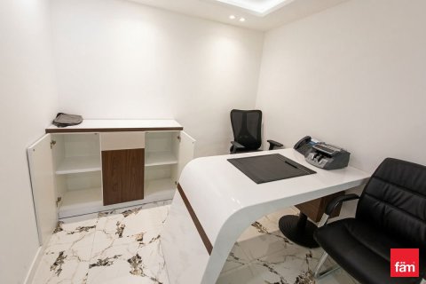 Office in Dubai 305 sq.m. № 109229 - photo 3