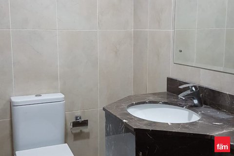 Apartment in Al Furjan, Dubai 2 bedrooms, 130.1 sq.m. № 109226 - photo 13