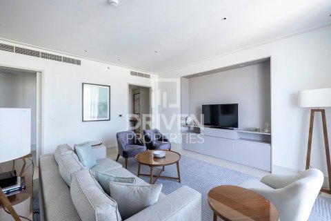 Apartment in Vida Residence Downtown, Downtown Dubai (Downtown Burj Dubai), Dubai 3 bedrooms, 184.04 sq.m. № 127930 - photo 7