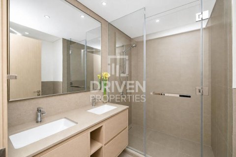 Apartment in Opera District, Downtown Dubai (Downtown Burj Dubai), Dubai 2 bedrooms, 104.24 sq.m. № 127932 - photo 12