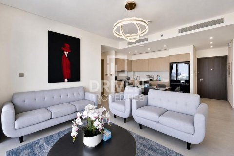 Apartment in Opera District, Downtown Dubai (Downtown Burj Dubai), Dubai 2 bedrooms, 104.24 sq.m. № 127932 - photo 2
