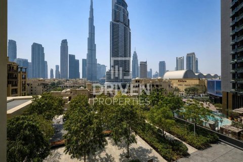 Apartment in Burj Royale, Downtown Dubai (Downtown Burj Dubai), Dubai 2 bedrooms, 97.08 sq.m. № 127927 - photo 17