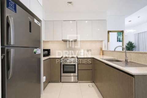 Apartment in Burj Royale, Downtown Dubai (Downtown Burj Dubai), Dubai 2 bedrooms, 97.08 sq.m. № 127927 - photo 13