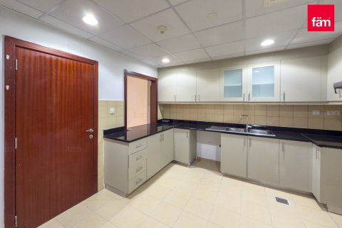 Apartment in Dubai 3 bedrooms, 178.5 sq.m. № 47071 - photo 6