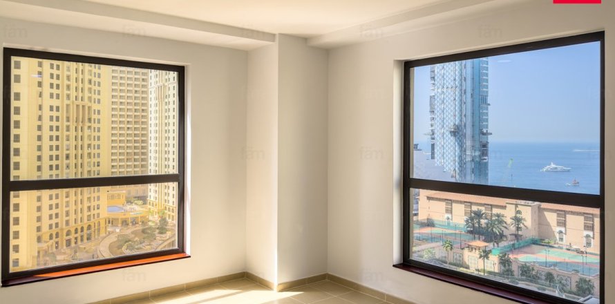 Apartment in Dubai 3 bedrooms, 178.5 sq.m. № 47071