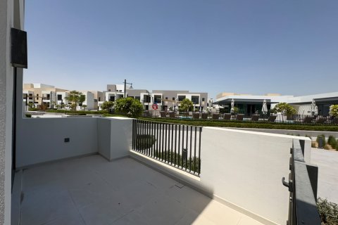 Adosado en Dubai, 4 dormitorios, 276 m², № 123835 - foto 4