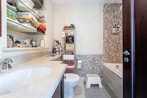 Apartamento en Downtown Dubai (Downtown Burj Dubai), Dubai, 2 dormitorios, 119 m², № 123831 - foto 14