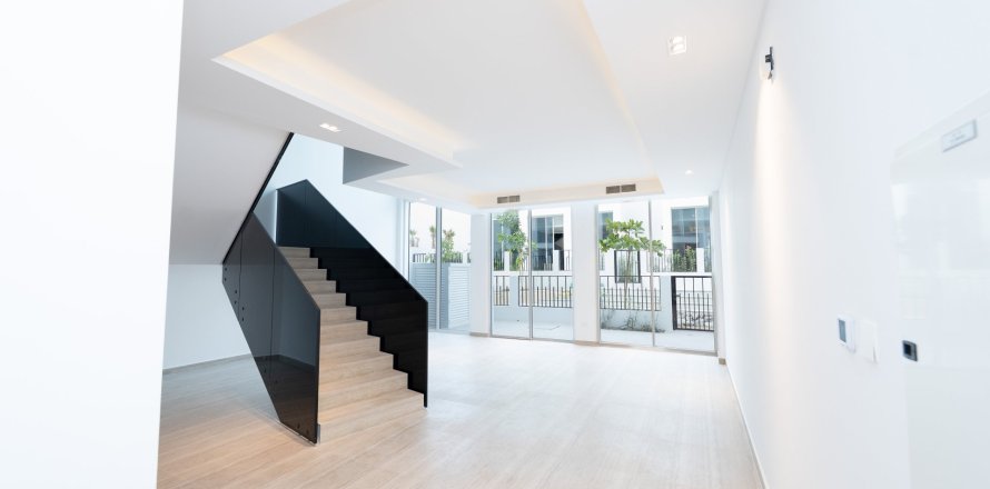 Adosado en Wadi Al Safa 3, Dubai, 4 dormitorios, 460 m², № 123834