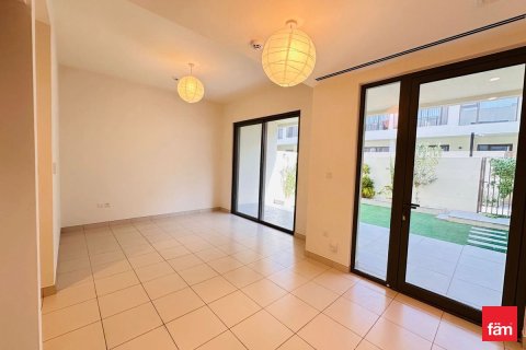 Villa in Dubai 3 bedrooms, 137.8 sq.m. № 112027 - photo 3