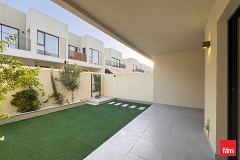 Villa in Dubai 3 bedrooms, 137.8 sq.m. № 112027 - photo 5