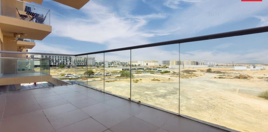 Apartment in Dubai 3 bedrooms, 194.4 sq.m. № 112025