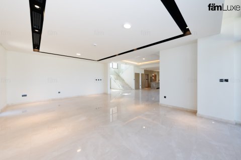 Villa in Dubai Hills Estate, Dubai 5 bedrooms, 707.5 sq.m. № 112022 - photo 21