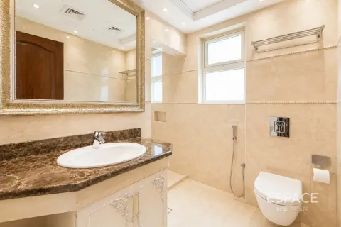 Villa à Jumeirah Islands, Dubai, 4 chambres, 491 m², № 122632 - photo 4