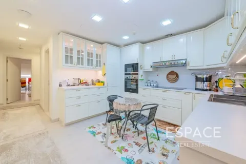 Appartement à Jumeirah Beach Residence, Dubai, 3 chambres, 175 m², № 122630 - photo 5