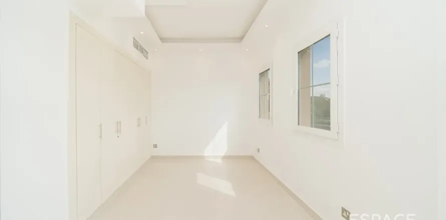Villa in Springs 15, The Springs, Dubai 2 bedrooms, 167 sq.m. № 122633