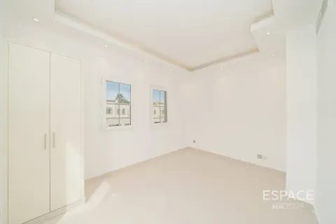 Villa in Springs 15, The Springs, Dubai 2 bedrooms, 167 sq.m. № 122633 - photo 8