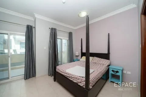 Villa en Jumeirah Village Circle, Dubai, 3 dormitorios, 307 m², № 122635 - foto 10