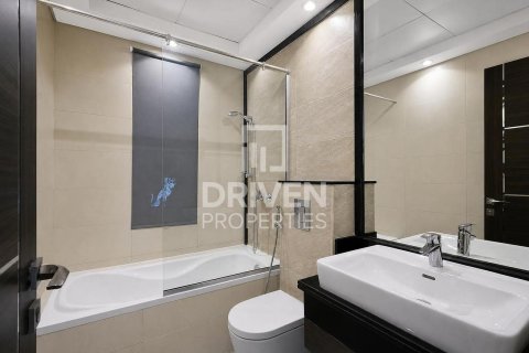 Villa en Al Barsha South, Al Barsha, Dubai, 3 dormitorios, 239.97 m², № 140722 - foto 12