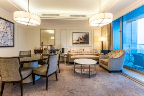 Apartment in Downtown Dubai (Downtown Burj Dubai), Dubai 2 bedrooms, 134.7 sq.m. № 70479 - photo 4