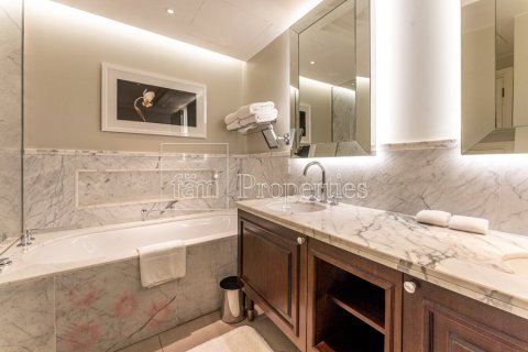Apartment in Downtown Dubai (Downtown Burj Dubai), Dubai 2 bedrooms, 134.7 sq.m. № 70479 - photo 23
