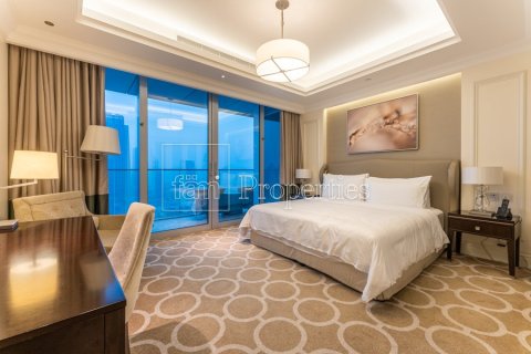 Apartment in Downtown Dubai (Downtown Burj Dubai), Dubai 2 bedrooms, 134.7 sq.m. № 70479 - photo 15