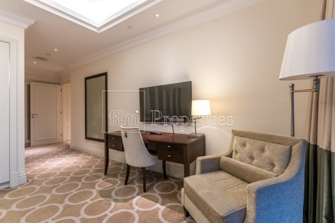 Apartment in Downtown Dubai (Downtown Burj Dubai), Dubai 2 bedrooms, 134.7 sq.m. № 70479 - photo 19