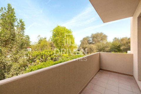 Villa in Arabian Ranches, Dubai 3 bedrooms, 309 sq.m. № 18996 - photo 22