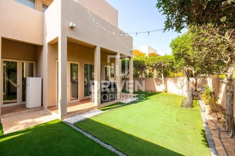 Villa in Arabian Ranches, Dubai 3 bedrooms, 309 sq.m. № 18996 - photo 10