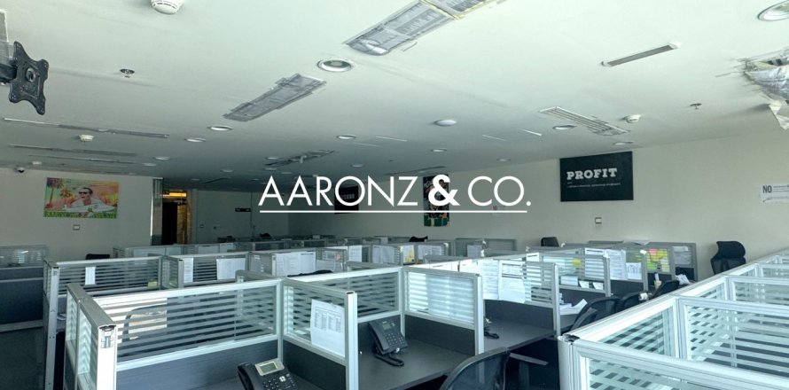 Office in Business Bay, Dubai 306 sq.m. № 105640