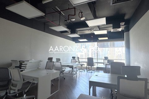 Office in Business Bay, Dubai 121 sq.m. № 105639 - photo 5