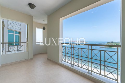 Apartamento en Shoreline Apartments, Palm Jumeirah, Dubai, 2 dormitorios, 183 m², № 45780 - foto 3