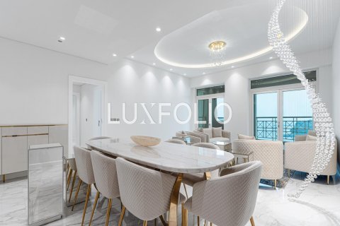 Apartamento en Shoreline Apartments, Palm Jumeirah, Dubai, 2 dormitorios, 183 m², № 45780 - foto 7