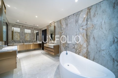 Apartamento en EMAAR Beachfront, Dubai Harbour, Dubai, 3 dormitorios, 567 m², № 45774 - foto 8