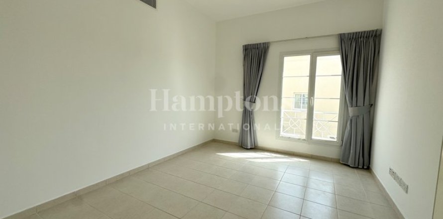 Вилла в Meadows 1, Meadows, Дубай, 4 спальни, 595.51м², № 12542