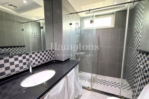 Снять в аренду виллу в Jumeirah Park Homes, Jumeirah Park, Дубай: 4 спальни, 538.85969672м², № 12541 - фото 9