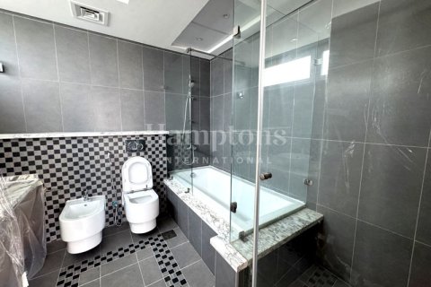 Снять в аренду виллу в Jumeirah Park Homes, Jumeirah Park, Дубай: 4 спальни, 538.85969672м², № 12541 - фото 10