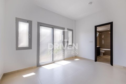 Villa in Casa Dora, Serena, Dubai 3 bedrooms, 186.27 sq.m. № 128584 - photo 8