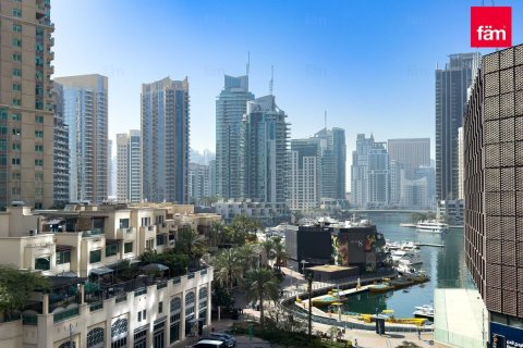 Apartamento en Dubai Marina, Dubai, 2 dormitorios, 120.7 m², № 114788