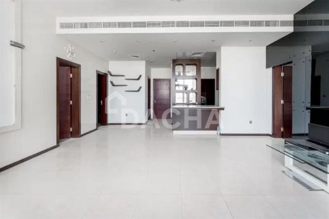 Apartment in Palm Jumeirah, Dubai 2 bedrooms, 155.8 sq.m. № 6943 - photo 2