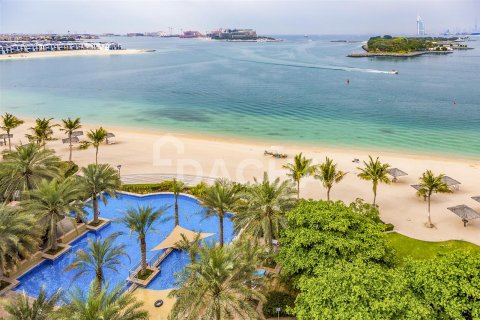 Apartamento en Palm Jumeirah, Dubai, 2 dormitorios, 186.9 m², № 6928 - foto 1
